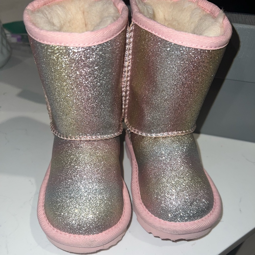 Toddler Pink Glitter Ugg